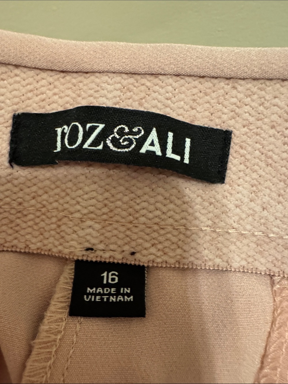 Roz & Ali Blush Pink Cropped Pants